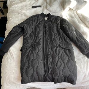 Mid length lightweight puffer